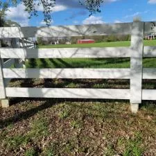 Fence Washing in Springfield, TN 2