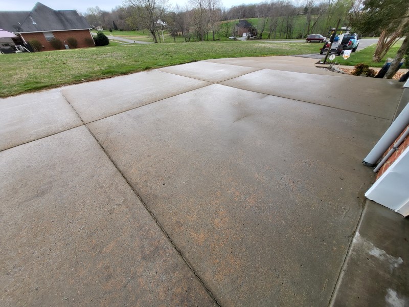 Oil stain concrete cleaing in springfield tn