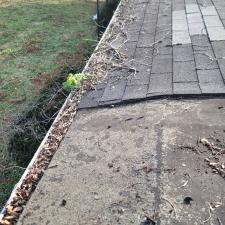 Pressure Washing and Gutter Cleaning in Springfield, TN 1